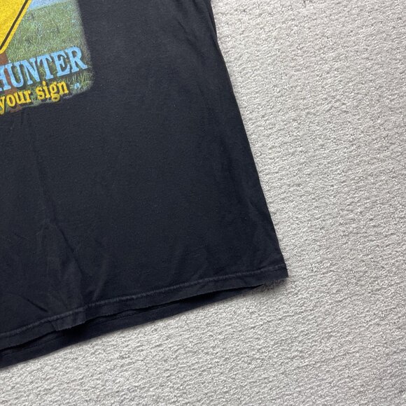 VTG Tennessee River Deer Hunter What's your sign Black Men’s Sz L T-Shirt - Picture 4 of 10